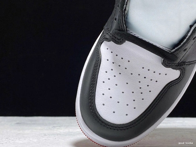 Cheap High Satin CD0461-016 Air Retro Black Jordan 1 Toe 0724